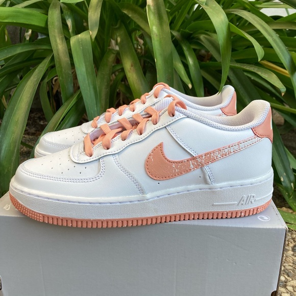 womens air force lv8